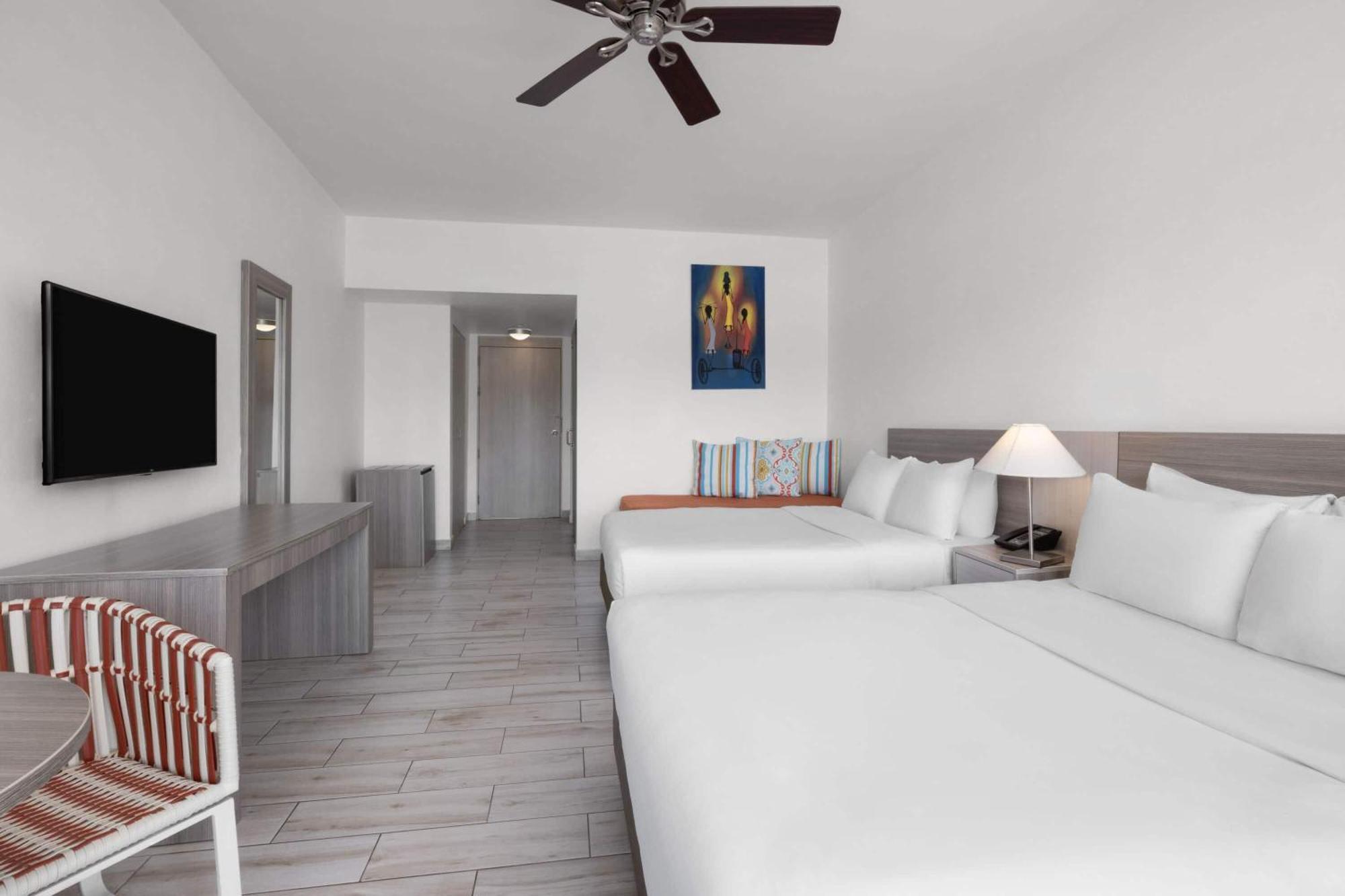 Grand Decameron Cornwall Beach, A Trademark All-Inclusive Resort Montego Bay Exterior foto