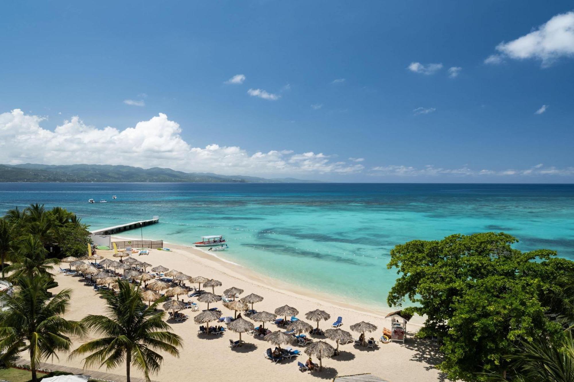 Grand Decameron Cornwall Beach, A Trademark All-Inclusive Resort Montego Bay Exterior foto